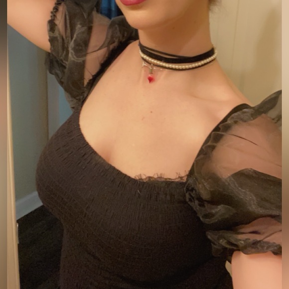 Puff sleeve top - Picture 3 of 3